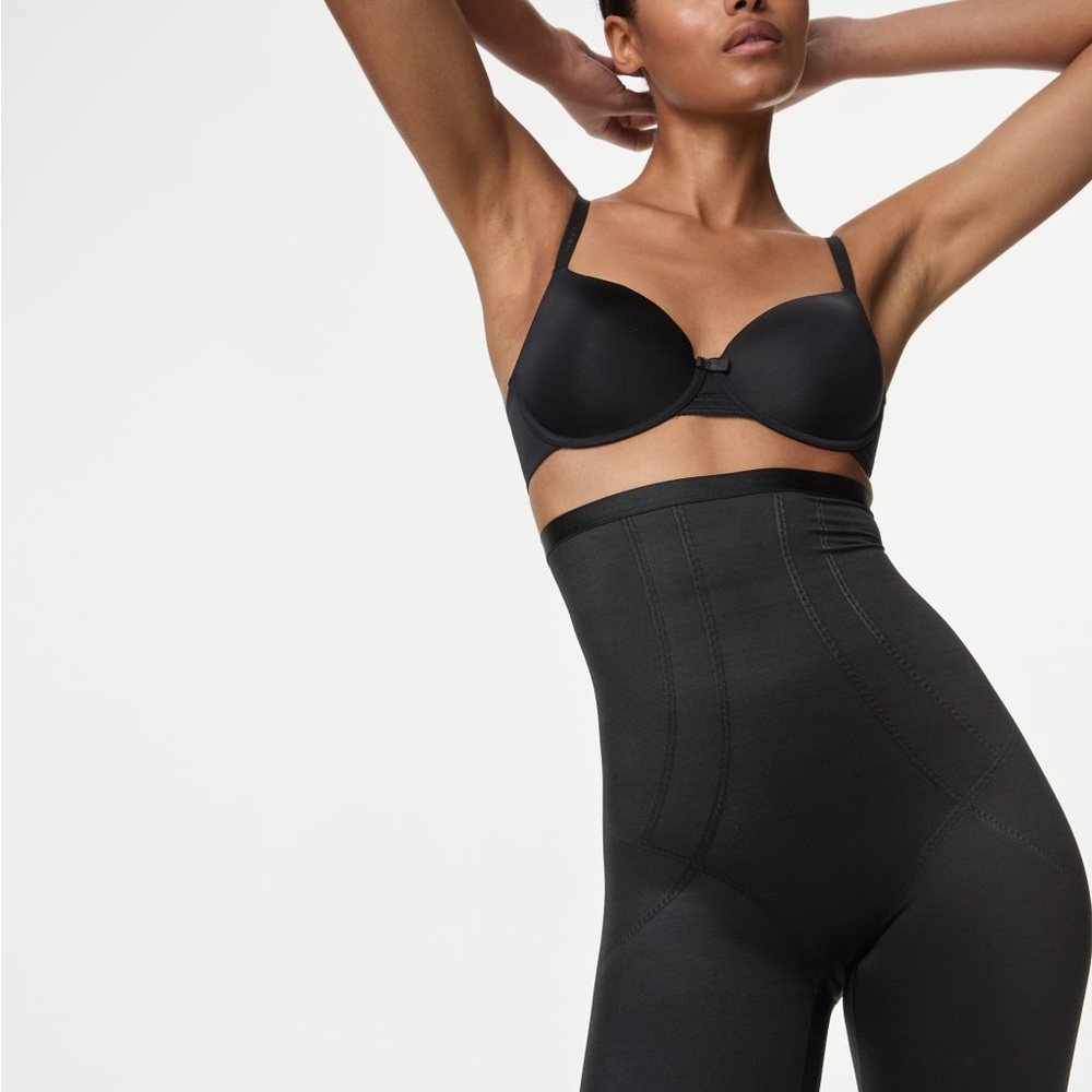 Magicwear Waist Cincher & Thigh Slimmer Black Shapewear Medium Control